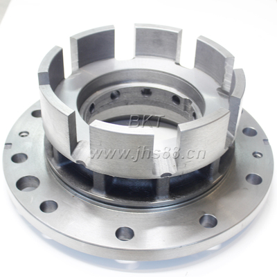 BKT-130 Hub ZGAQ-02329 DX210W R210W